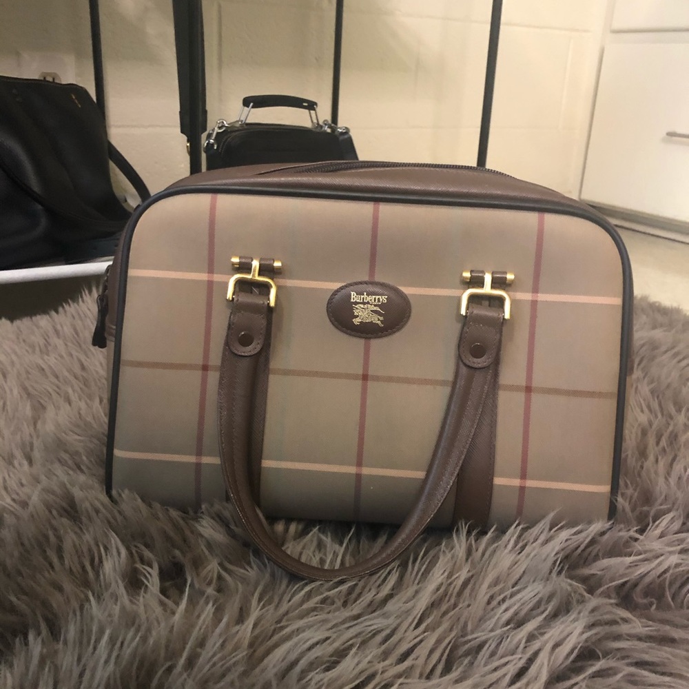 Vintage Burberrys handbag